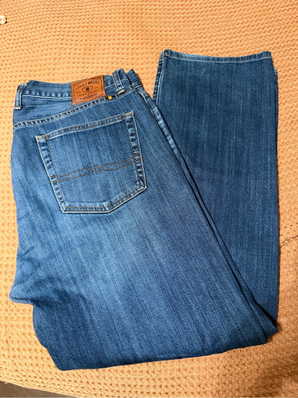 Lucky Brand Men's Straight Jeans — Medium Blue Denim